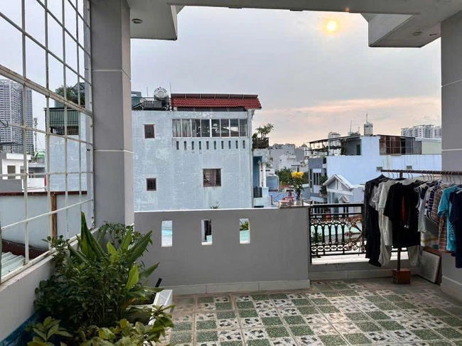 Bán nhà đường Nguyễn Văn Quỳ, quận 7, diện tích 4 x 15 m, 1 trệt 4 lầu, giá 6,9 tỷ tại Hồ Chí Minh 02