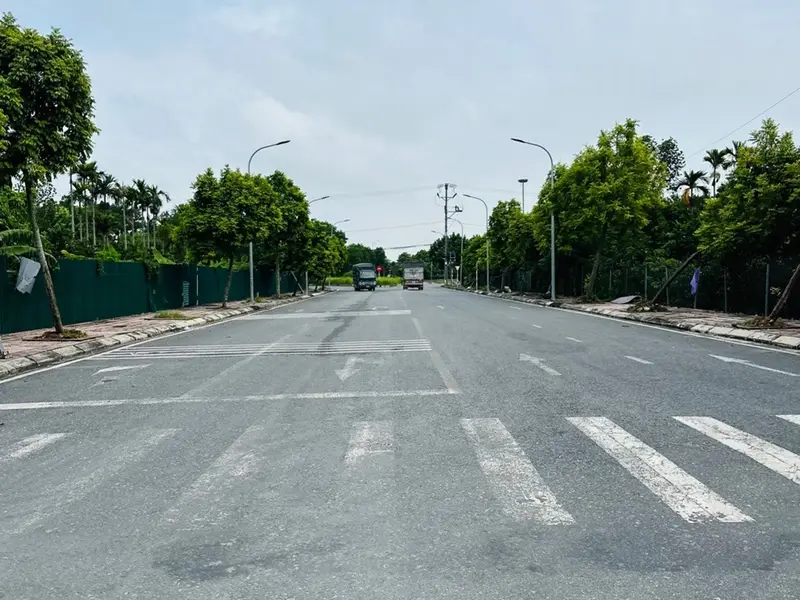 Đất đẹp trung tâm Đan Phượng, ô tô tải tránh, mặt tiền rộng, kinh doanh sầm uất... Bán đất tại Đan Phượng, Hà Nội 01