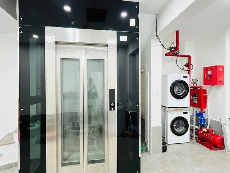 CCMN DÒNG TIỀN – THANG MÁY – LẠC LONG QUÂN – TÂY HỒ – NHÀ MỚI KÍNH COONG... Bán nhà riêng tại Tây Hồ, Hà Nội 01
