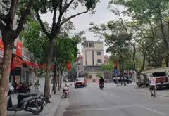 Hiếm, trung tâm Việt HƯng, ngay ngã tư, tái định cư, vỉa hè rộng, kinh doanh đa dạng,gần hồ điều h... Bán nhà mặt phố tại Việt Hưng, Hà Nội 02