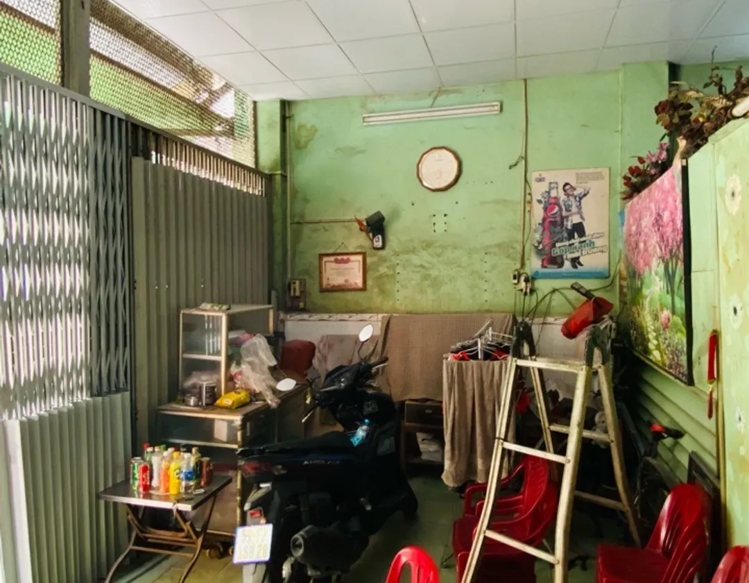Nhà Mặt Phố Vàng Ngay Ngã 6 Phù Đổng - Giá Tốt... Bán nhà mặt phố tại Nhiêu Lộc, Hồ Chí Minh 01