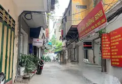 Bán nhà riêng 3 tầng tại phường Thanh Xuân, Hà Nội, giá tốt... Bán nhà riêng tại Thanh Xuân, Hà Nội 02