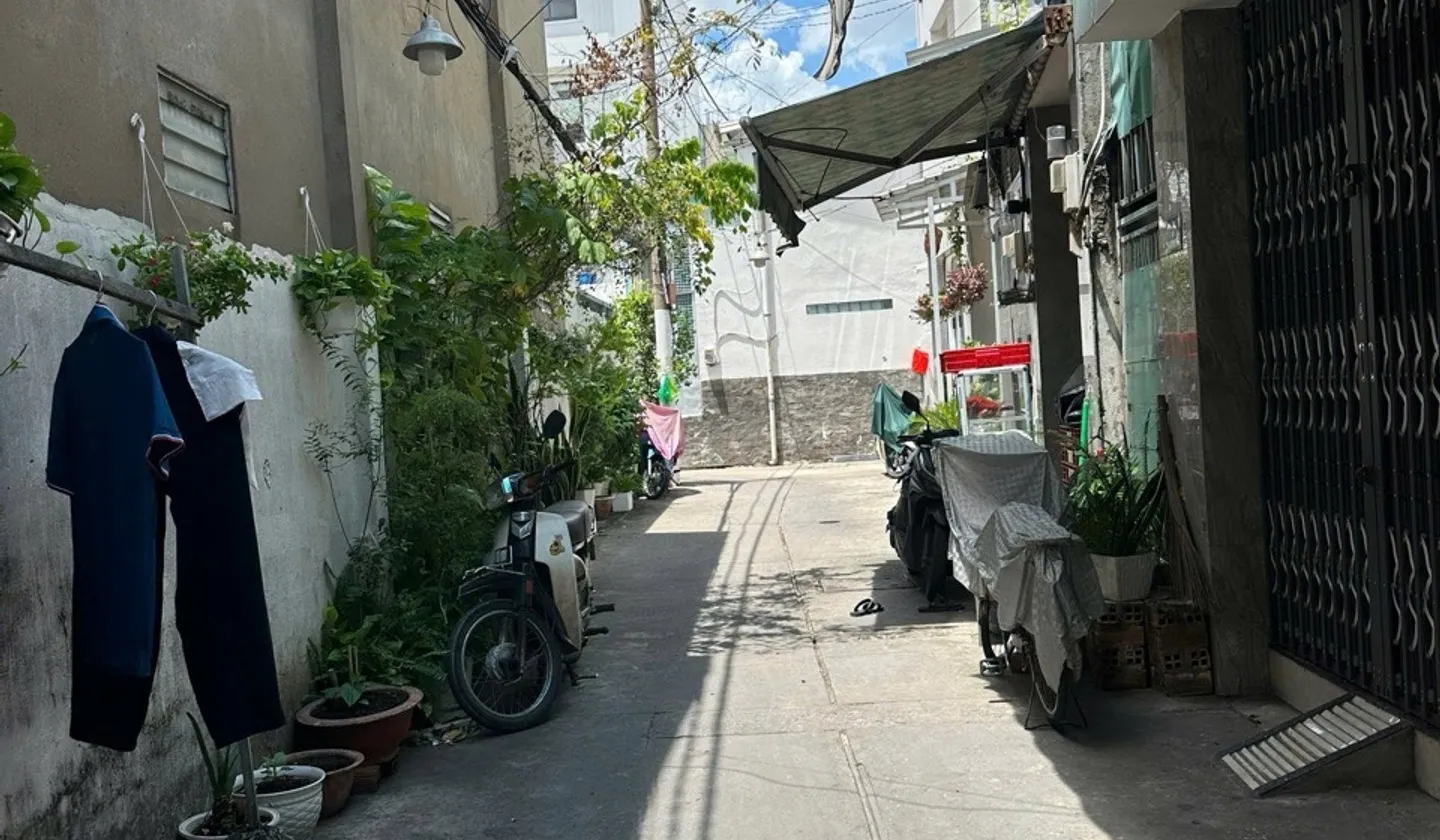 Nhà rộng rãi ngay trung tâm Quận 11, tiềm năng phát triển lớn... Bán nhà riêng tại Phú Thọ, Hồ Chí Minh 01