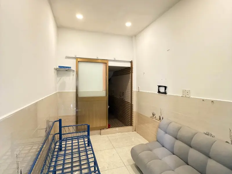 Nhà 2 tầng hẻm ô tô khu Tân Thới Nhất - cơ hội sở hữu hiếm có chỉ 3.75 tỷ... Bán nhà riêng tại Đông Hưng Thuận, Hồ Chí Minh 01