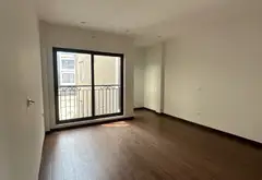 Bán nhà riêng 5 tầng tại phường Long Biên, Hà Nội với sân rộng và ô tô đỗ cổng... Bán nhà riêng tại Long Biên, Hà Nội 03