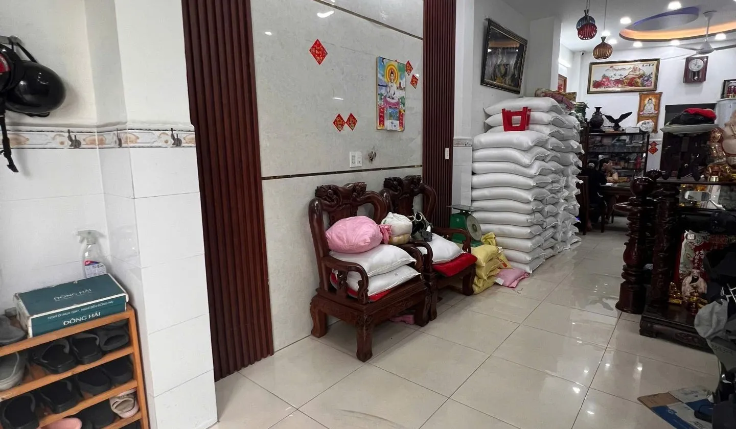 CẦN BÁN GẤP
GIÁ SỐC... Bán nhà riêng tại Bà Điểm, Hồ Chí Minh 01