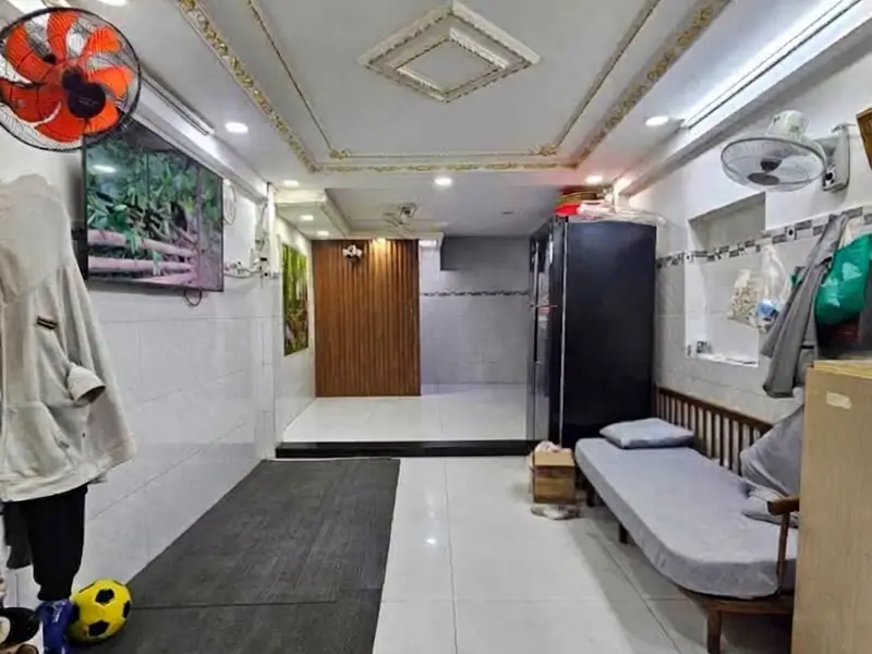 NHÀ 3 TẦNG – GẦN LẠC LONG QUÂN - DTS 74M2 - NỞ HẬU... Bán nhà riêng tại Bảy Hiền, Hồ Chí Minh 01