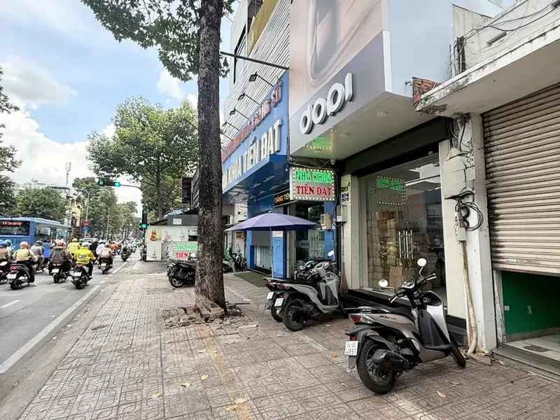 Nhà mặt phố Ba Tháng Hai - Vàng ròng cho kinh doanh sầm uất... Bán nhà mặt phố tại Bình Thới, Hồ Chí Minh 01