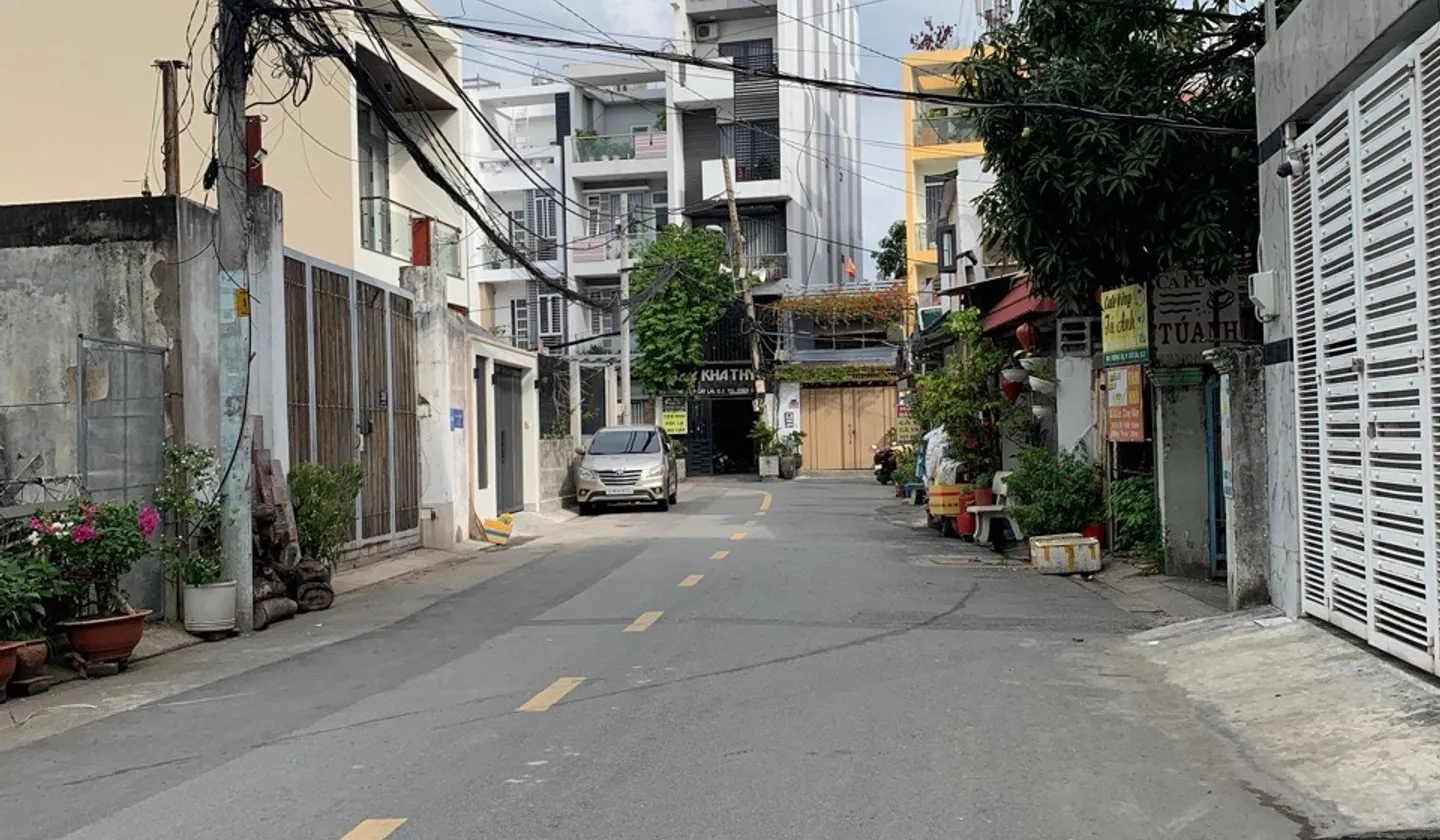 Bán nhà mặt phố 5 tầng, 107m2, P. Cát Lái, giá 18.7 tỷ... Bán nhà mặt phố tại Cát Lái, Hồ Chí Minh 01