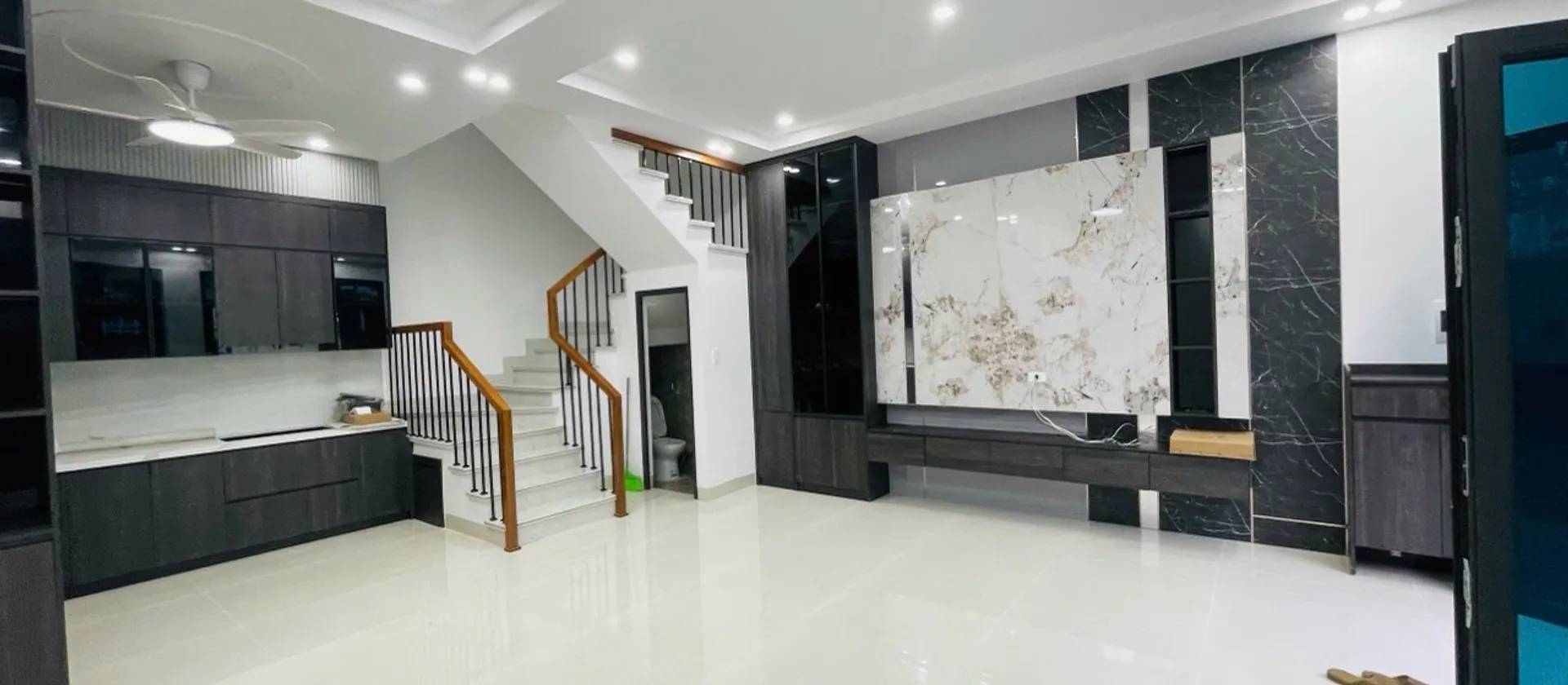 Nhà riêng 3 tầng thiết kế hiện đại tại khu vực thuận tiện... Bán nhà riêng tại An Hải, Hải Phòng 01
