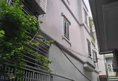 Nhà 3 tầng thiết kế chắc chắn tại trung tâm Hải An, không gian yên tĩnh và thoáng mát... Bán nhà riêng tại Hải An, Hải Phòng 01