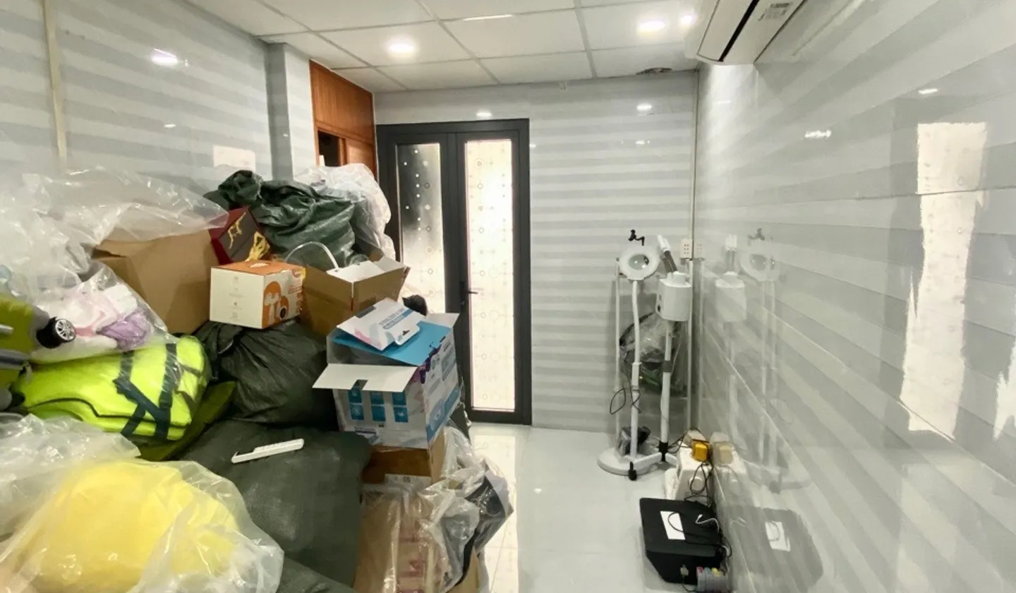 Nhà 2 tầng giá tốt Quận 10 - Cơ hội hiếm khó bỏ lỡ... Bán nhà riêng tại Vườn Lài, Hồ Chí Minh 01