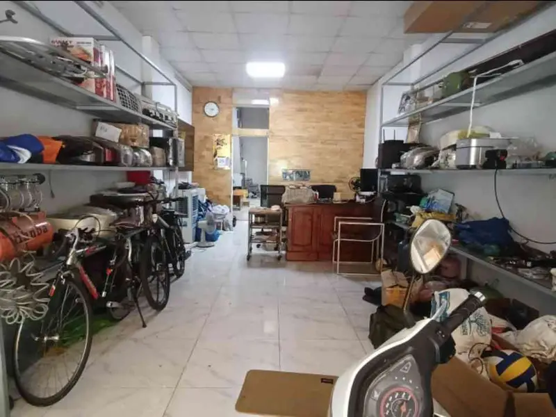 Bán nhà riêng 2 tầng tại phường An Lạc, Hồ Chí Minh với mặt tiền rộng và tiện kinh doanh... Bán nhà riêng tại An Lạc, Hồ Chí Minh 01