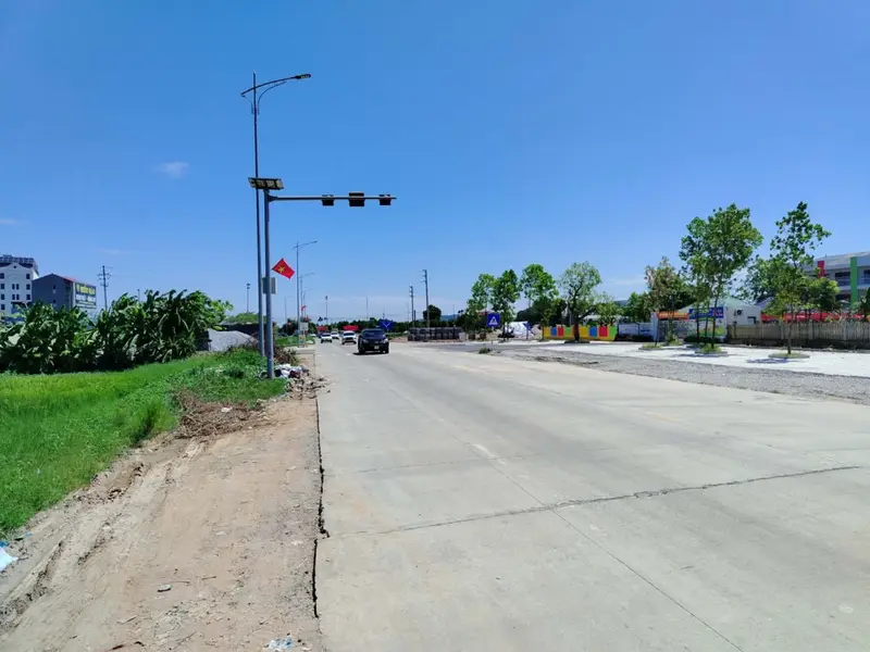 Đã cập nhật đầy đủ ✅
ĐẤT ĐẸP VIỆT TIẾN – ĐƯỜNG 3 Ô TÔ TRÁNH – NHỈNH 2 TỶ
- 100m² vuông vắn,... Bán đất tại Việt Yên, Bắc Ninh 01