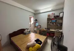 Bán căn hộ 2PN rộng 62m2 tại trung tâm Sài Đồng giá 3.5 tỷ... Bán căn hộ chung cư tại Phúc Lợi, Hà Nội 03