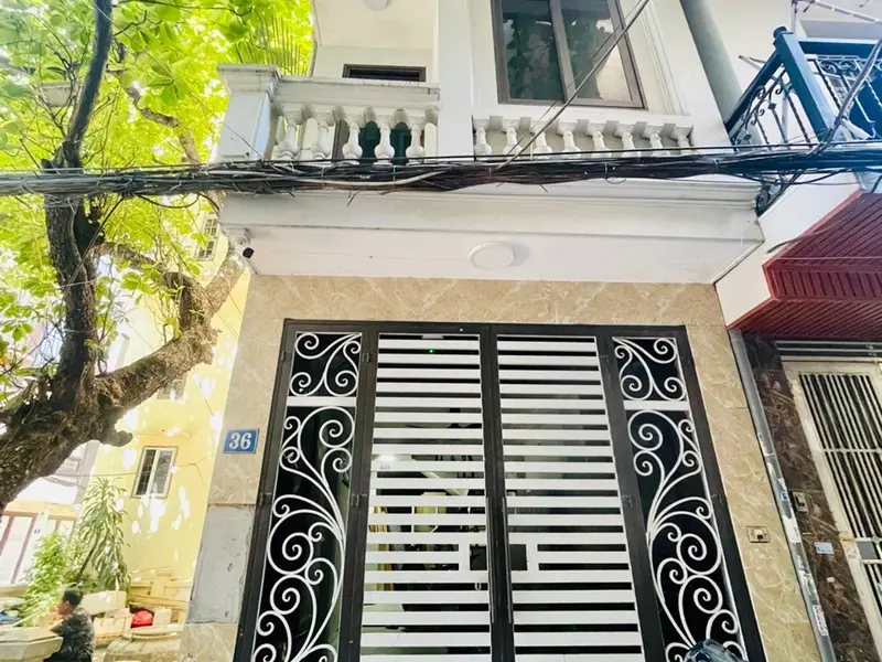 Giá đầu tư vẫn ngon. DT 50m2 5 tầng, lô góc, ngõ oto thông, gần Hồ. Nhà dân xây.... Bán nhà riêng tại Tây Hồ, Hà Nội 01