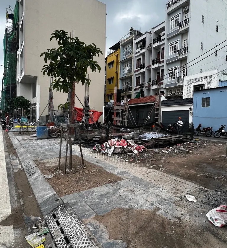 Đất mặt tiền Trần Quốc Hoàn, thuận tiện làm việc và sinh sống... Bán đất tại Tân Bình, Hồ Chí Minh 01
