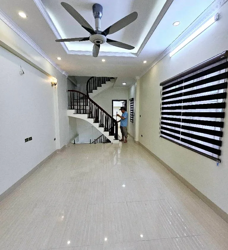 Nhà mặt phố lô góc tại Ngũ Nhạc - Cơ hội vàng kinh doanh đỉnh cao nhanh tay sở hữu nhà nhé... Bán nhà mặt phố tại Vĩnh Hưng, Hà Nội 01