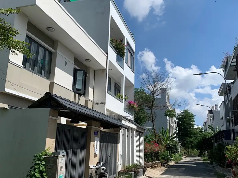 Nhà đẹp 2 tầng rộng 80m2 tại Nguyễn Bình, giá chỉ 5.8 tỷ... Bán nhà riêng tại Hiệp Phước, Hồ Chí Minh 01