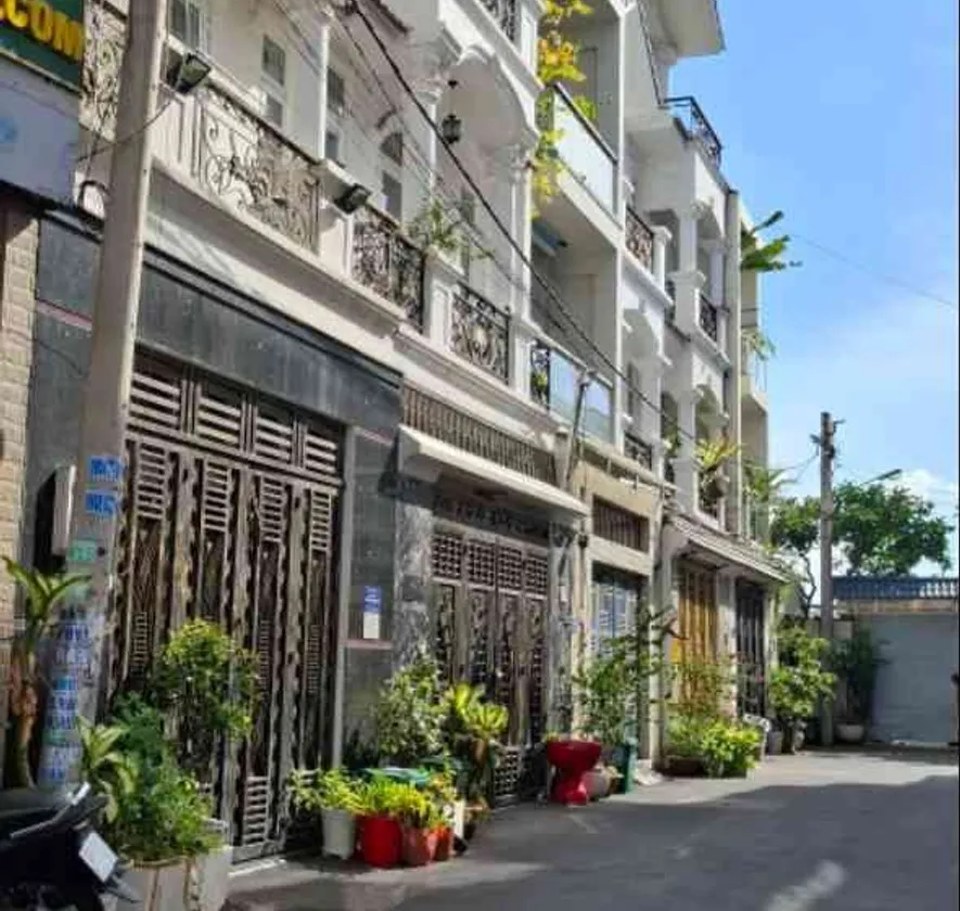 Nhà đẹp 4 tầng full nội thất tại Thủ Đức, tiện di chuyển... Bán nhà riêng tại Hiệp Bình, Hồ Chí Minh 01