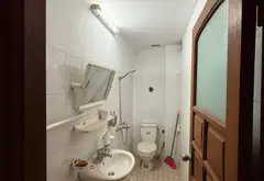 Nhà phố sang trọng tại Đê La Thành với tiềm năng gia tăng giá trị vượt trội... Bán nhà riêng tại Giảng Võ, Hà Nội 08