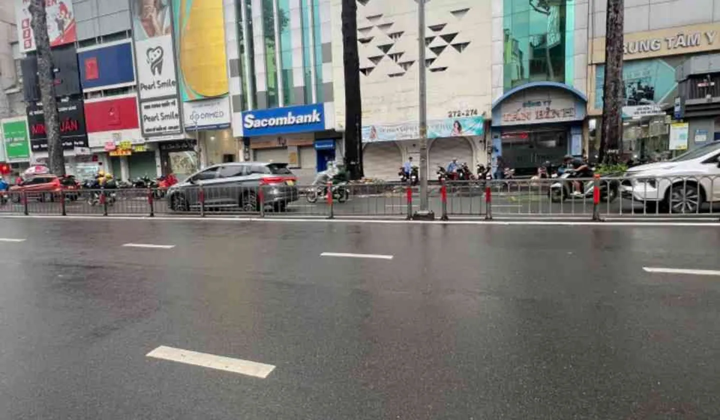 Nhà 5 Tầng Trung Tâm Quận 10 - Cơ Hội Vàng Sở Hữu Ngay... Bán nhà riêng tại Vườn Lài, Hồ Chí Minh 01