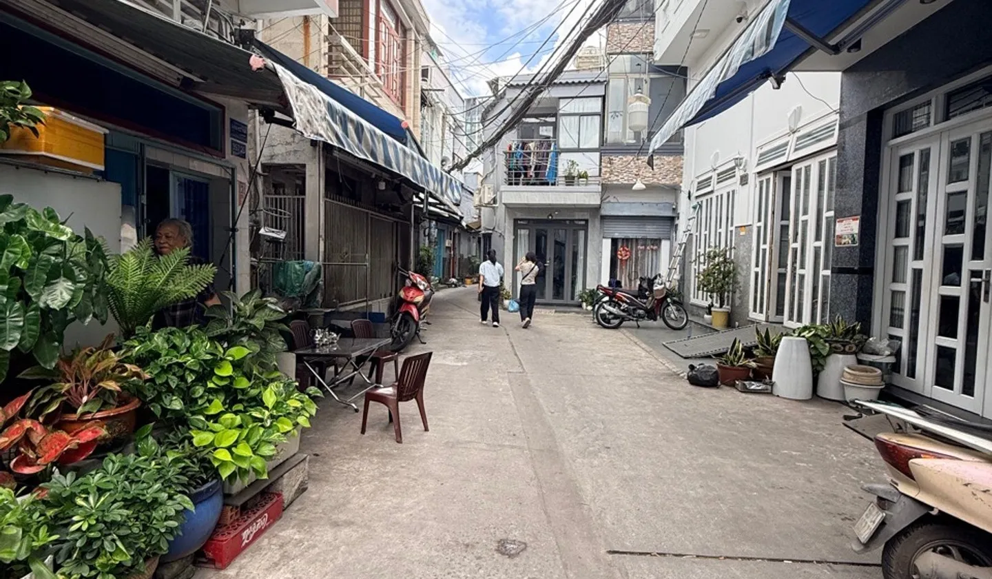 🔥 ( QUẬN 7 ) NHÀ TRẦN XUÂN SOẠN – TÂN HƯNG

👉 GIÁ CHỈ 5,8 TỶ

📐 1 trệt + lửng
🛏️ 3PN | 1WC... Bán nhà riêng tại Tân Hưng, Hồ Chí Minh 01