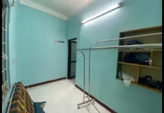 Nhà Tứ Mặt Tiền Cầu Giấy - Ở Ngay, Dễ Chốt... Bán owner_side tại Cầu Giấy, Hà Nội 03