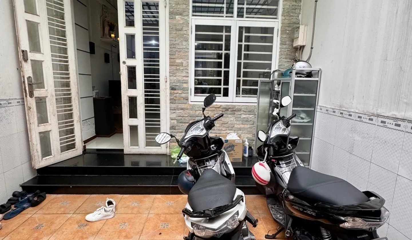 Nhà phố sang trọng 4 tầng giữa lòng quận sầm uất... Bán nhà riêng tại An Hội Tây, Hồ Chí Minh 01