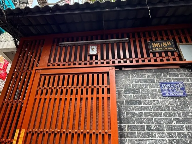 Nhà góc 2 mặt thoáng, 6 phòng ngủ giữa Tân Hòa sầm uất... Bán nhà riêng tại Tân Hòa, Hồ Chí Minh 01