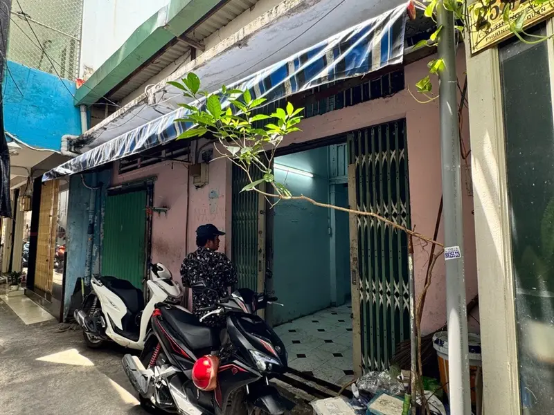 Nhà hẻm ba gác Quận 10, rộng 6m, giá hấp dẫn... Bán nhà riêng tại Diên Hồng, Hồ Chí Minh 01