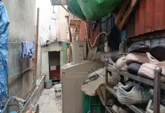 Bán nhà riêng 58m² tại Dương Bá Trạc, thích hợp xây mới, gần hẻm ô tô tránh... Bán nhà riêng tại Chánh Hưng, Hồ Chí Minh 01