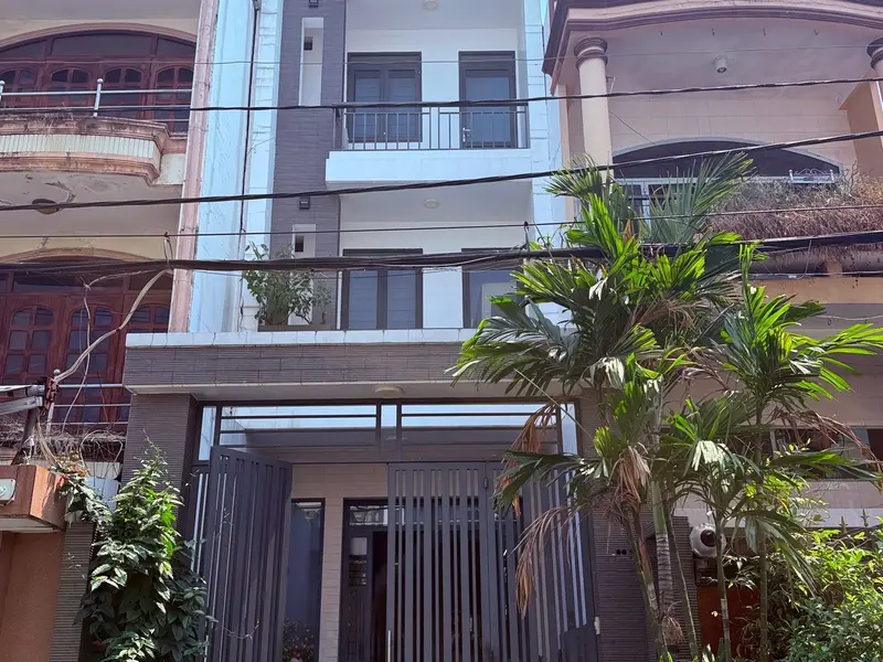 MTKD KHU TÊN LỬA 80m2 - 4 TẦNG - NGAY CHỢ - GIẢM 600TR CÒN 10 TỶ... Bán nhà mặt phố tại An Lạc, Hồ Chí Minh 01