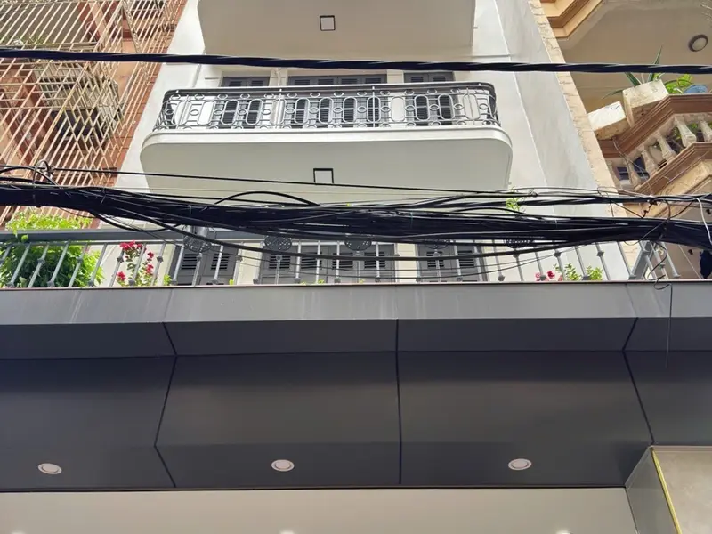 Nhà Phân Lô Ô Tô Tránh Vị Trí Đắc Địa Tại Trung Tâm Quận Cầu Giấy... Bán nhà riêng tại Cầu Giấy, Hà Nội 01