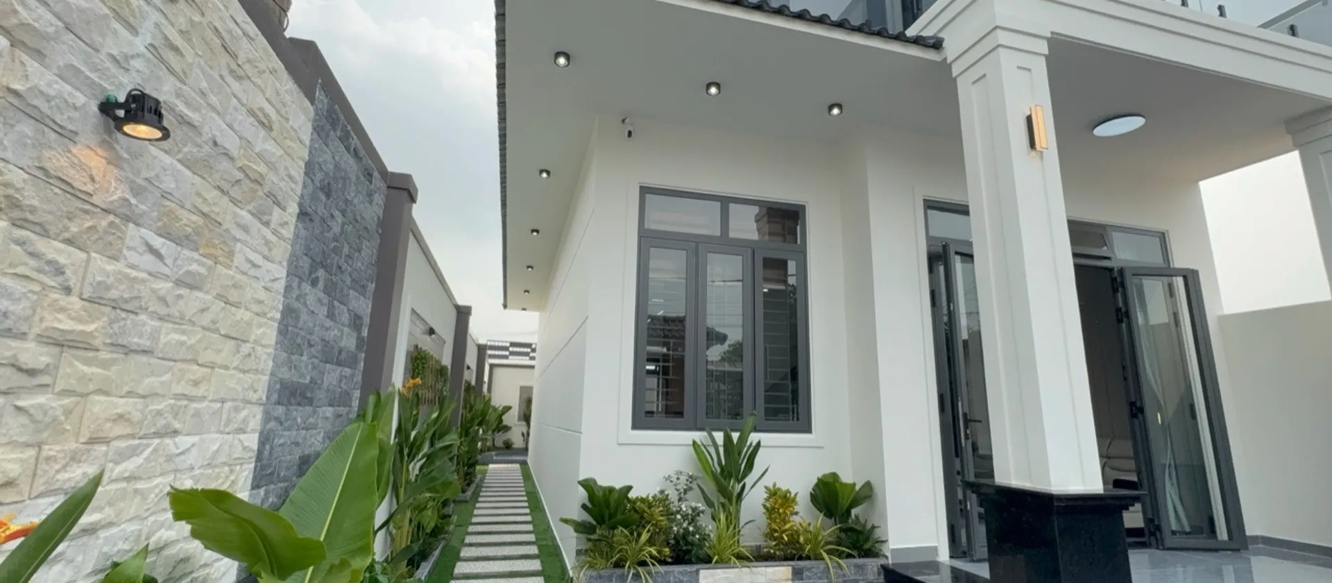 Bán nhà riêng 2 tầng 4 phòng ngủ tại Đông Thạnh, Hóc Môn, mặt tiền 8m, pháp lý rõ ràng... Bán nhà riêng tại Đông Thạnh, Hồ Chí Minh 01