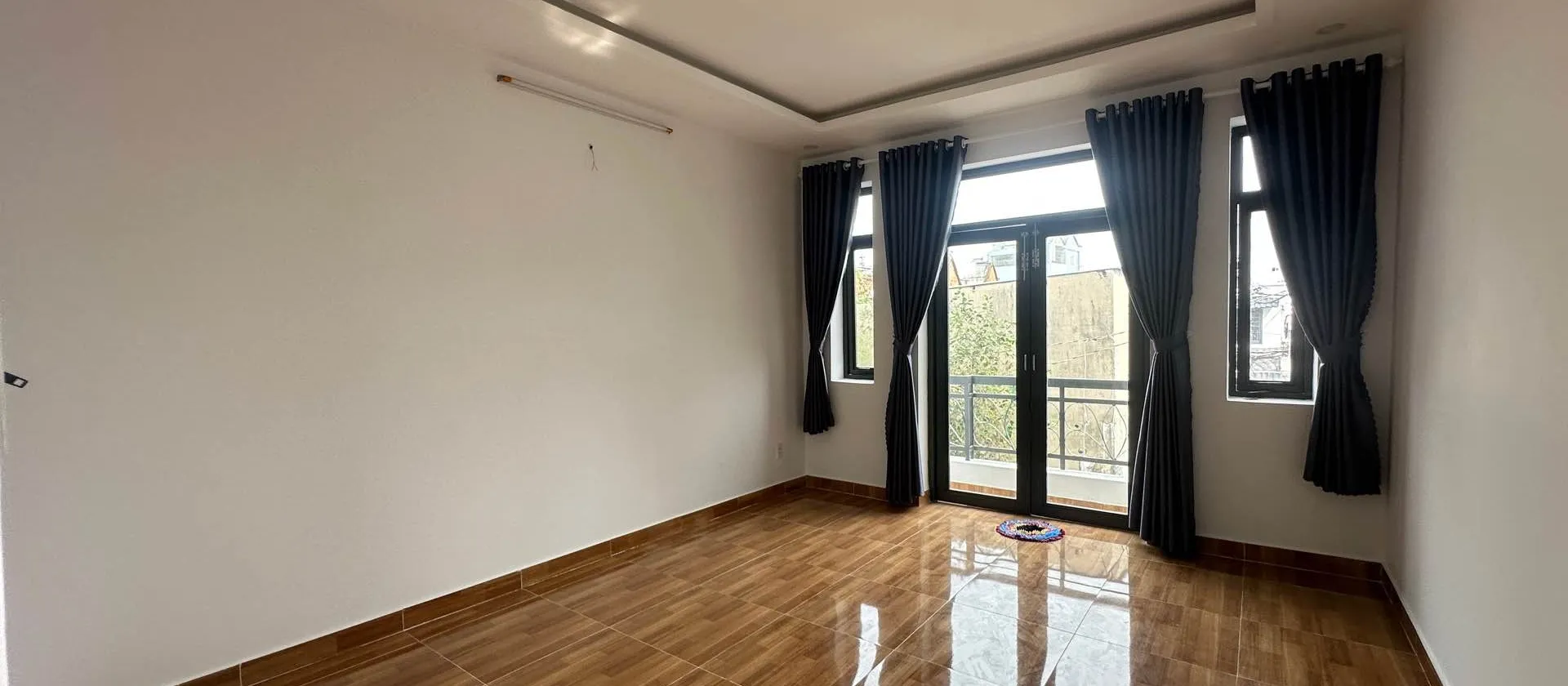 💥 MUA 1 ĐƯỢC 2 – GIÁ MỚI CHỈ 3.999 TỶ 💥
🏡 2 căn nhà riêng biệt trên khuôn viên 4x18m. Hẻm xe hơi... Bán nhà riêng tại Tân Thới Hiệp, Hồ Chí Minh 01