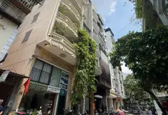 Phố Cổ Định danh
Kinh doanh khách sạn,...
Xung quanh tuyến Hàng Bông, Nhà Thờ,...
Giá trị độc bản... Bán nhà mặt phố tại Hoàn Kiếm, Hà Nội 02