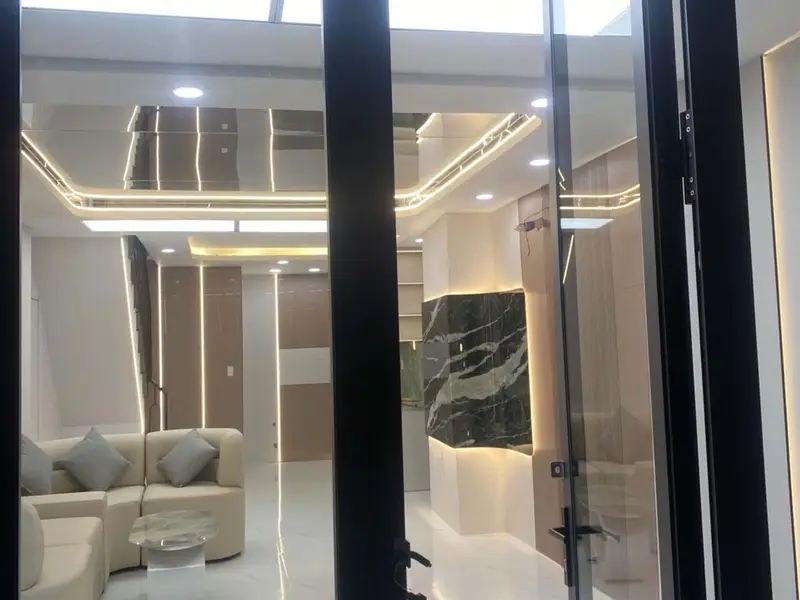 Nhà 4 tầng mới tại Quận 8, giá 5.98 tỷ, nội thất cao cấp... Bán nhà riêng tại Chánh Hưng, Hồ Chí Minh 01