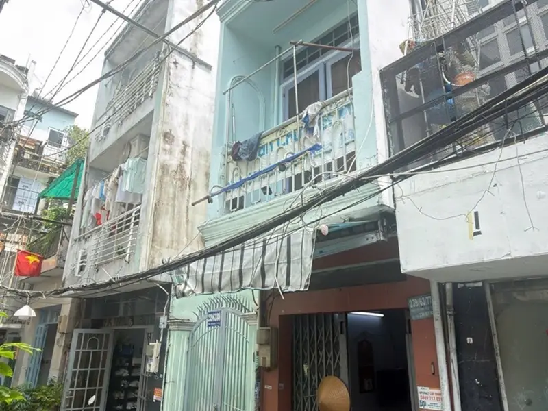 Nhà nhỏ 3 tầng giá 1.85 tỷ tại Phường Nhiêu Lộc, Hồ Chí Minh... Bán nhà riêng tại Nhiêu Lộc, Hồ Chí Minh 01