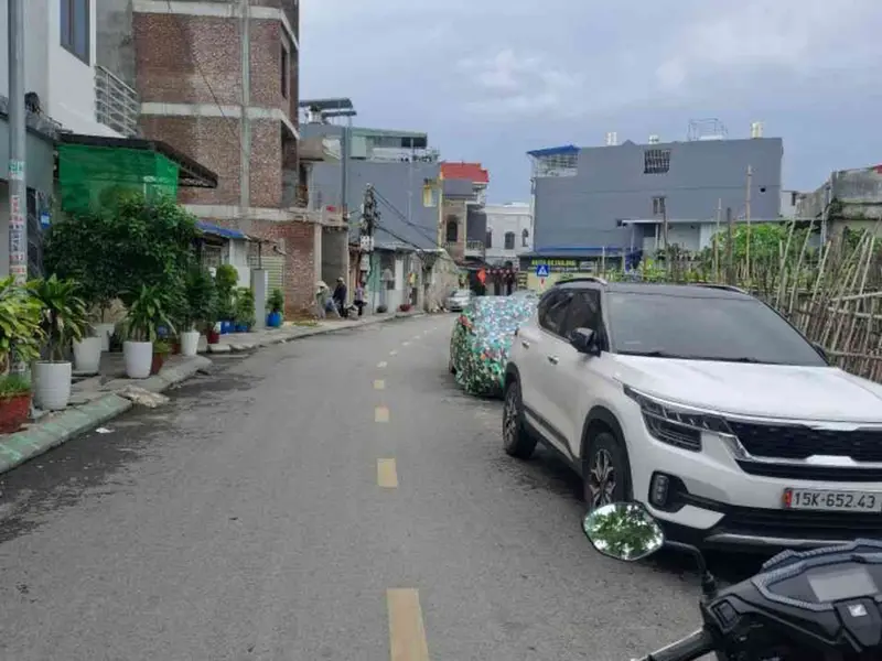 Đất mặt tiền rộng 6m tại khu vực Đông Khê với view hồ An Biên... Bán đất tại Gia Viên, Hải Phòng 01
