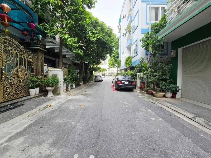 PHÂN LÔ VIP - Hai Ô Tô Tránh- Hai Thoáng - Vỉa Hè - Kinh Doanh -... Bán nhà riêng tại Đống Đa, Hà Nội 01