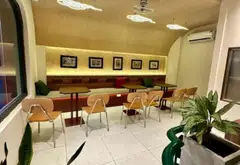 Bán nhà mặt phố Nguyễn Thái Học lô góc 2 mặt tiền, 54.8m² giá 105 tỷ đồng... Bán nhà mặt phố tại Cửa Nam, Hà Nội 04