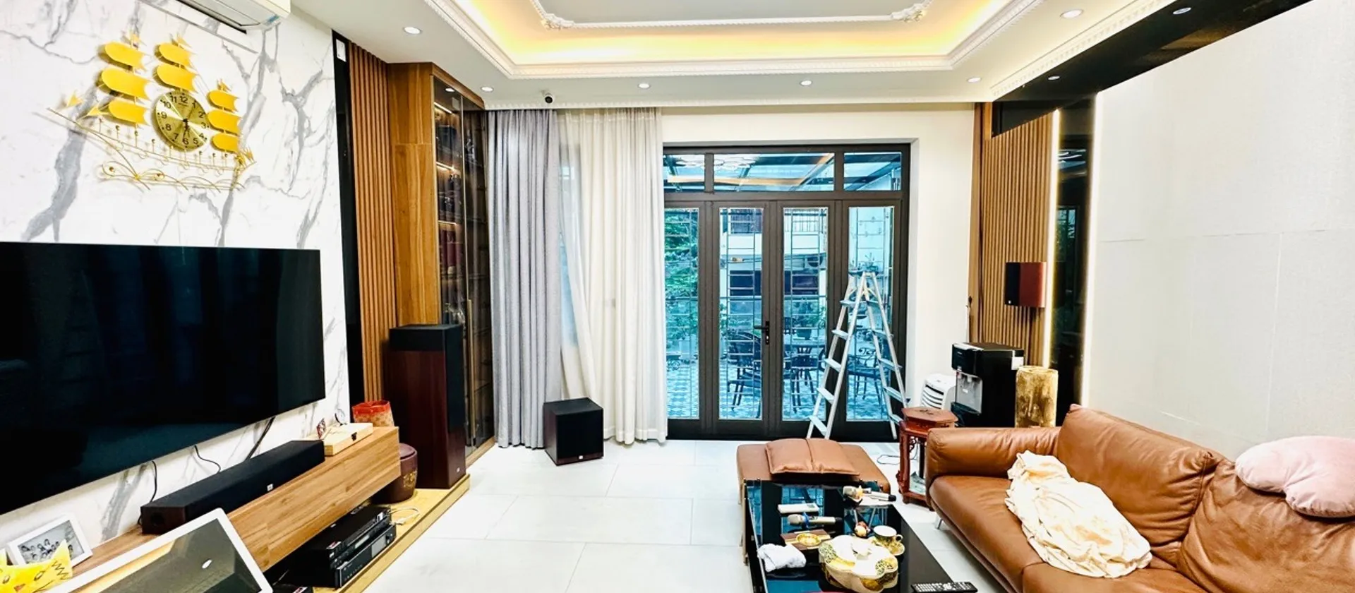 Nhà riêng 6 tầng trung tâm quận Long Biên - Gara ô tô, thang máy, nội thất cao cấp... Bán nhà riêng tại Bồ Đề, Hà Nội 01