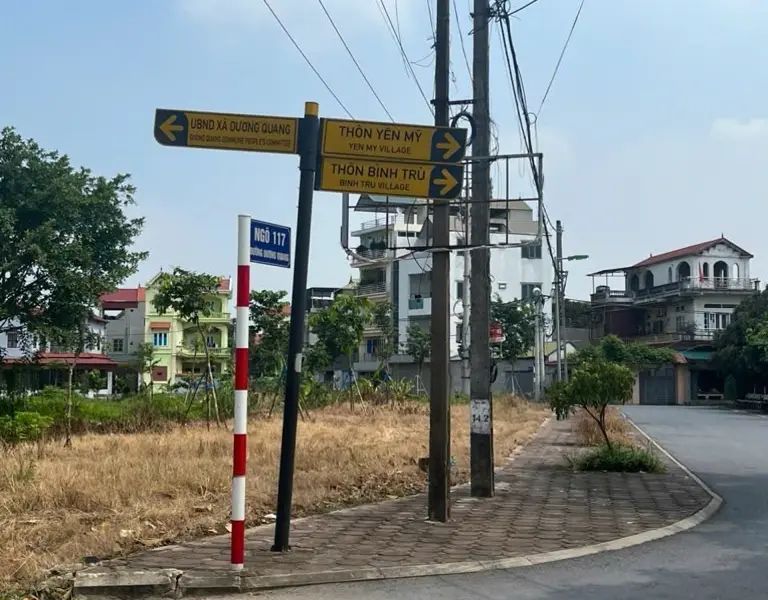 Bán nhà riêng 3 tầng diện tích 90.1 m2 hướng Tây Nam tại Dương Quang... Bán nhà riêng tại Thuận An, Hà Nội 01