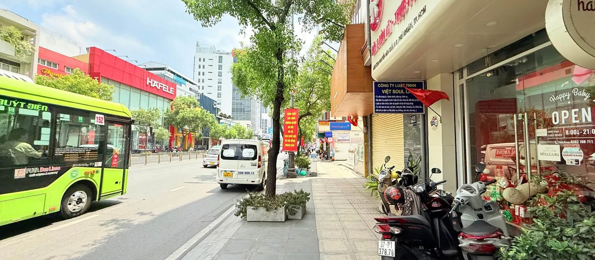 Bán nhà mặt phố Nguyễn Văn Trỗi, Phú Nhuận, 7 tầng, mặt tiền 4.2m... Bán nhà mặt phố tại Phú Nhuận, Hồ Chí Minh 01