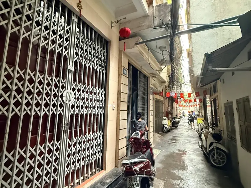 SIÊU PHẨM PHỐ PHƯƠNG MAI- SÁT VIỆN DA LIỄU - Ở HAY CHO THUÊ ĐỈNH - KO QUY HOẠCH - NHÀ PHÂN LÔ... Bán nhà riêng tại Đống Đa, Hà Nội 01