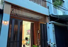 Cơ hội sở hữu nhà 2 tầng kiệt ôtô tải trung tâm Hải Châu giá hấp dẫn... Bán nhà riêng tại Thanh Khê, Đà Nẵng 01