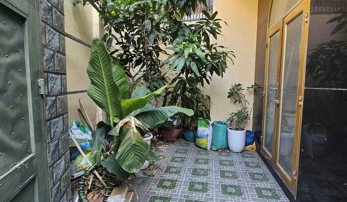 Bán nhà lô góc 2 mặt tiền-Cách mạng tháng8-5 tầng diện tích 83m²... Bán nhà riêng tại Tân Hòa, Hồ Chí Minh 01