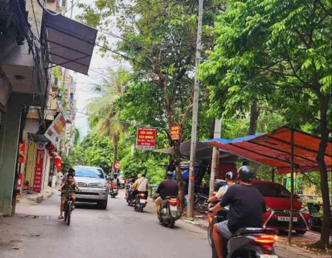 BÁN NHÀ TẬP THỂ TỈNH ĐỘI XA LA... Bán nhà riêng tại Hà Đông, Hà Nội 01