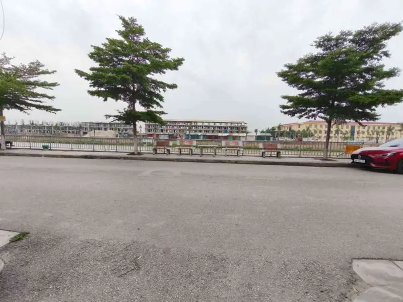 Tôi cần bán lô đất chính chủ, gần hồ điều hòa và đối diện khu đô thị Mạnh Đức... Bán đất tại Từ Sơn, Bắc Ninh 01